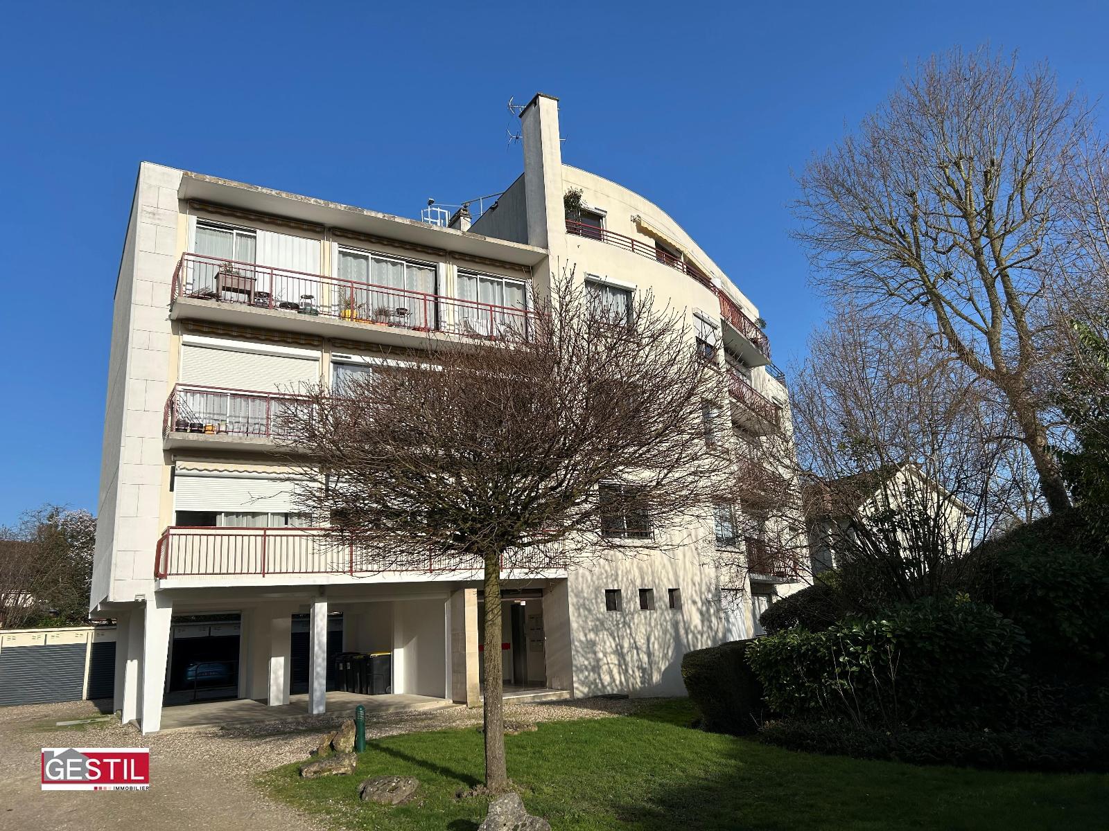 appartement 5 pièces - PONTOISE