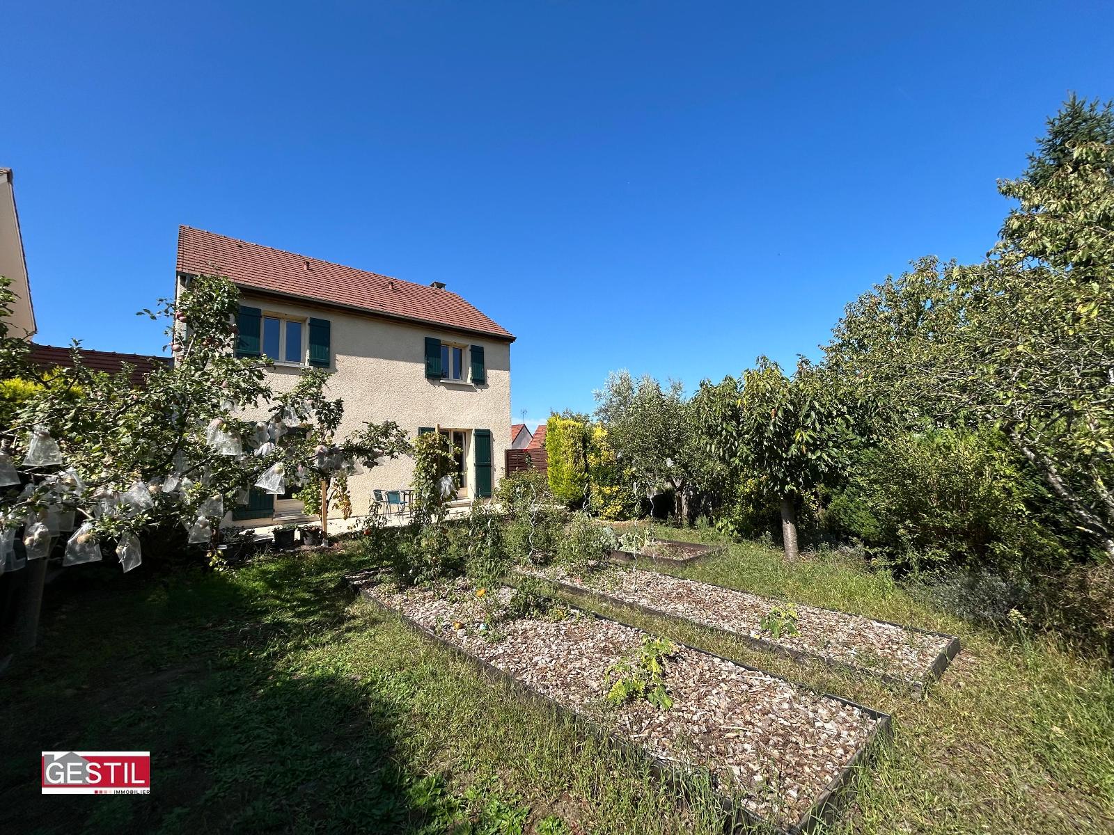 maison 6 pièces - ST-OUEN-L-AUMONE